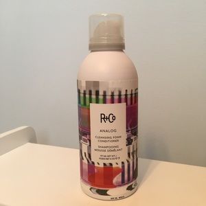 R+Co Analog Cleansing Foam Conditioner